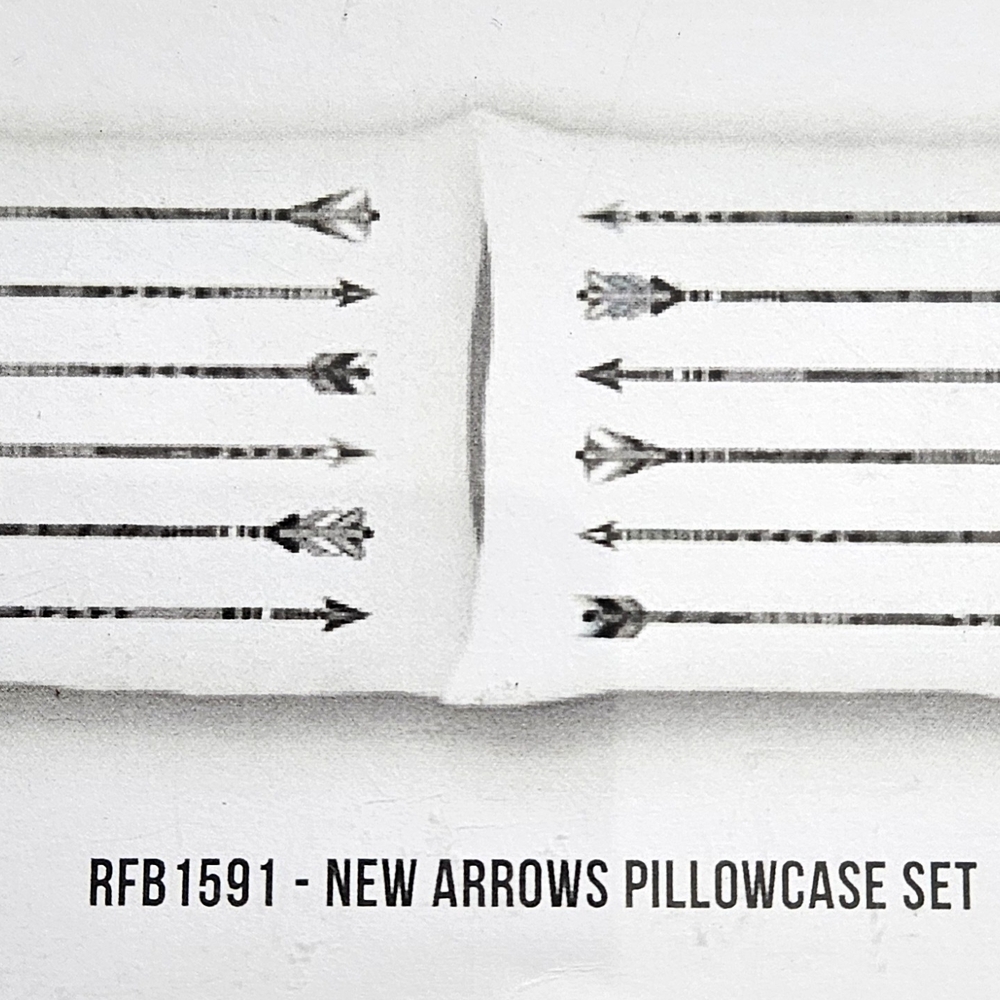 White Pillowcase Set - Picture 2 of 2
